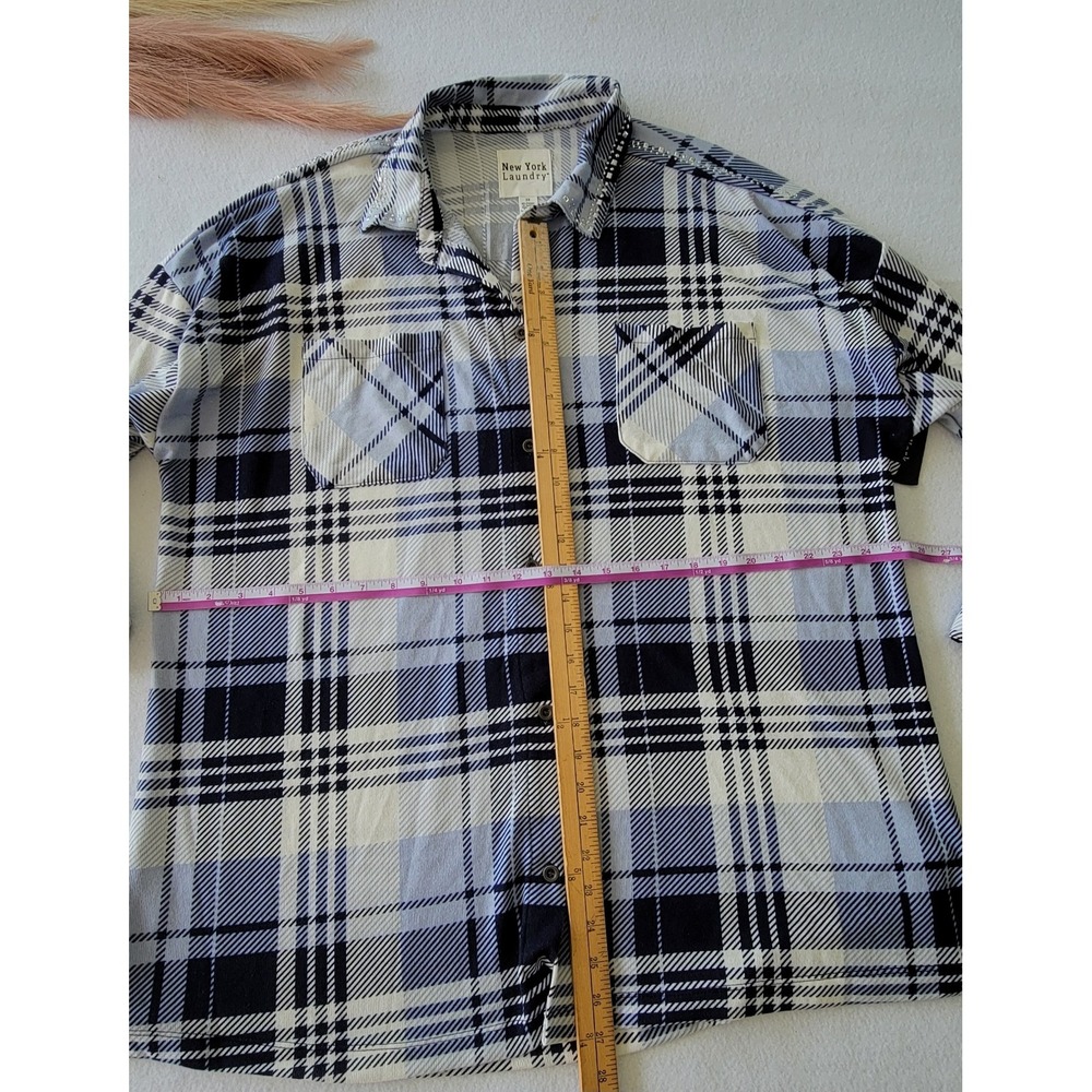 New York Laundry Womens Blue and White Plaid Shirt Size Large Size 3X - Picture 2 of 10